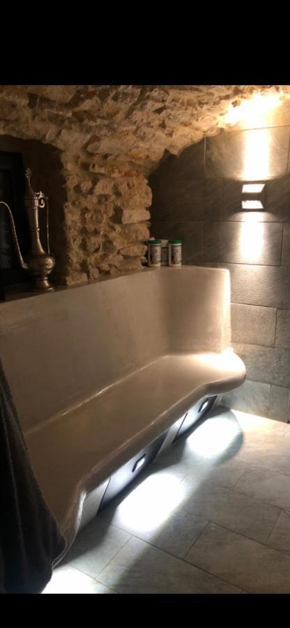 Jaccuzi & Spa Des Caves Stanislas Нансі Екстер'єр фото