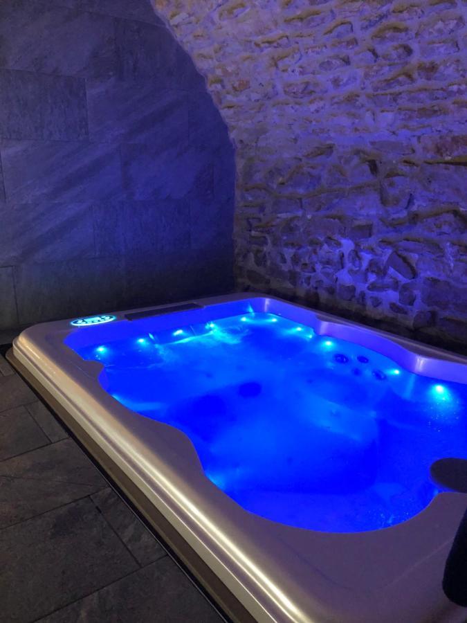 Jaccuzi & Spa Des Caves Stanislas Нансі Екстер'єр фото