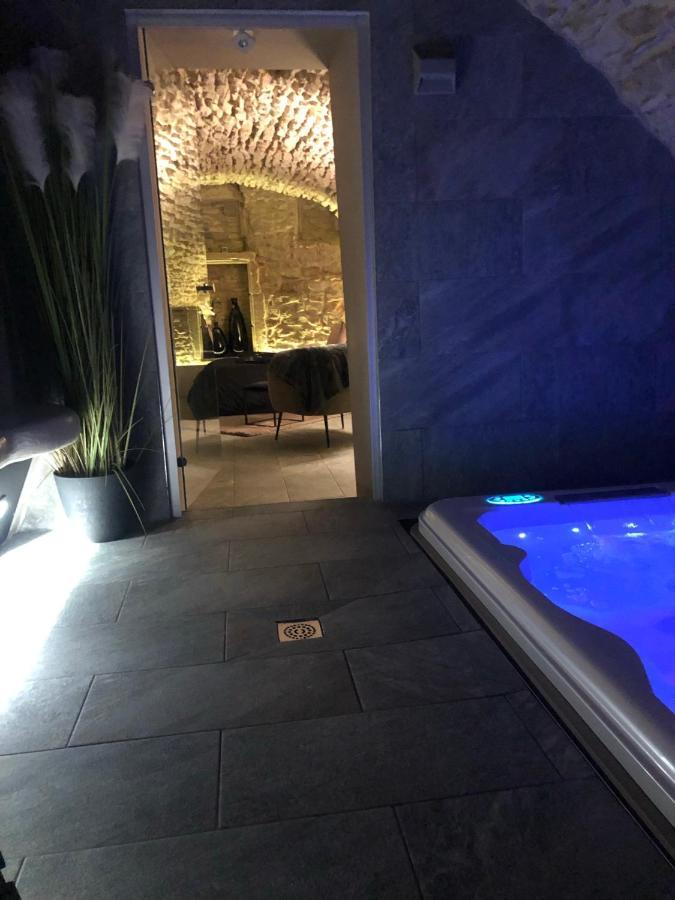 Jaccuzi & Spa Des Caves Stanislas Нансі Екстер'єр фото